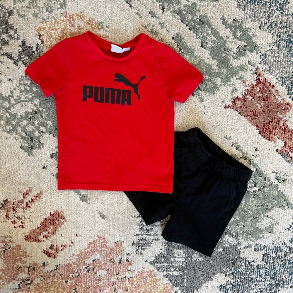 Puma Toddler Boy Red T-Shirt and Cat & Jack Black Sweat Shorts Set Size 3T - Picture 9 of 12